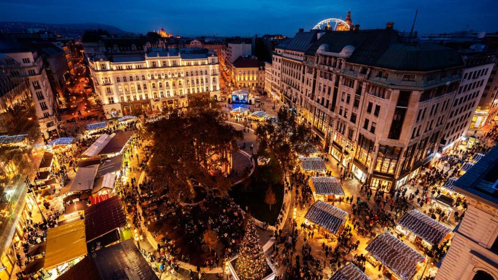 Budapest in Winter - Kid friendly European city