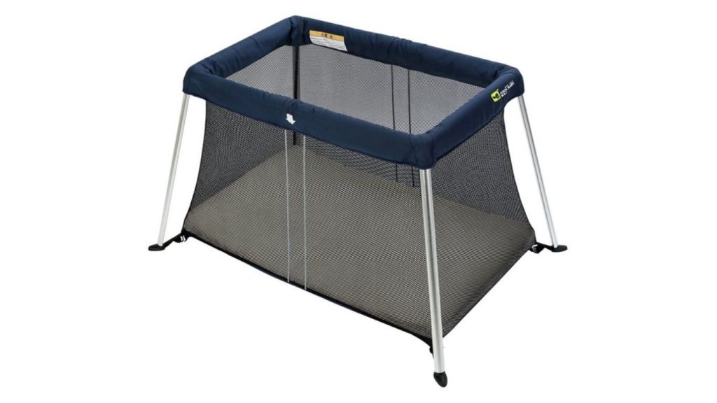 Cuggl deluxe superlight travel cot