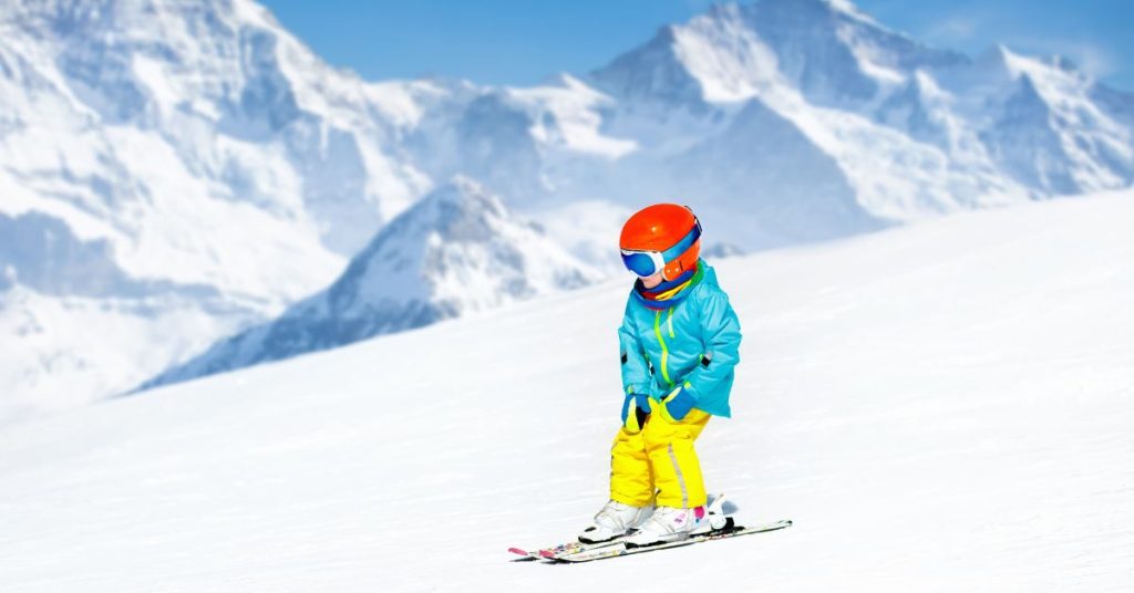 Family ski resorts this winter web banner